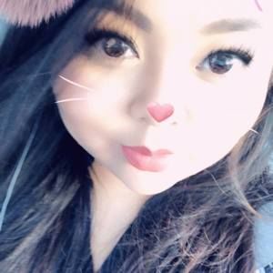 Meet your Posher, Latisha